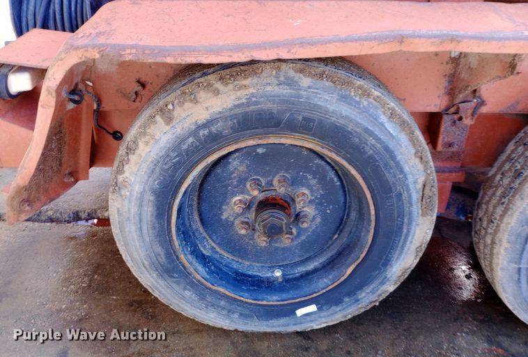 image for item DW0864 2006 Ditch Witch FX60 vacuum excavator