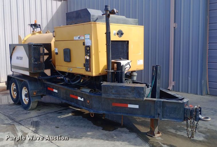 image for item DW0865 2009 Vermeer V500 vacuum excavator