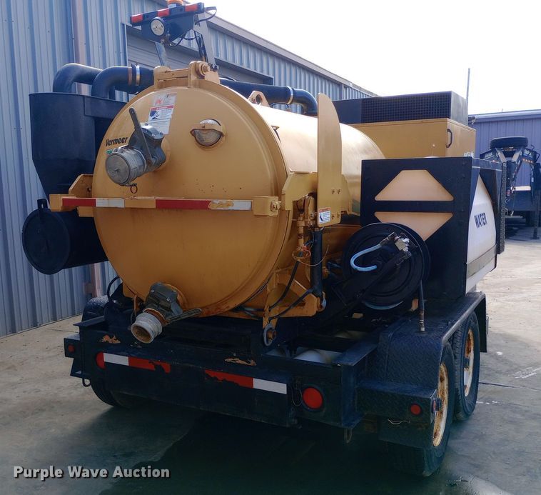 image for item DW0865 2009 Vermeer V500 vacuum excavator