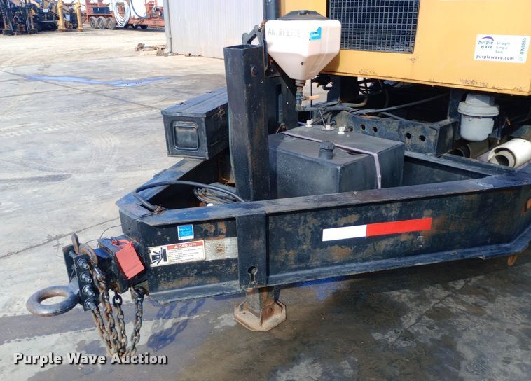 image for item DW0865 2009 Vermeer V500 vacuum excavator