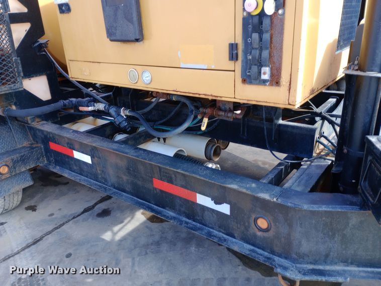 image for item DW0865 2009 Vermeer V500 vacuum excavator