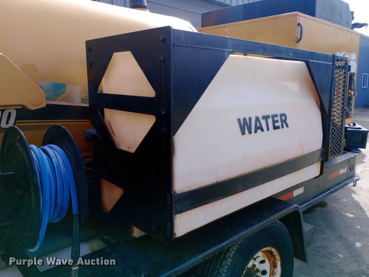 image for item DW0865 2009 Vermeer V500 vacuum excavator