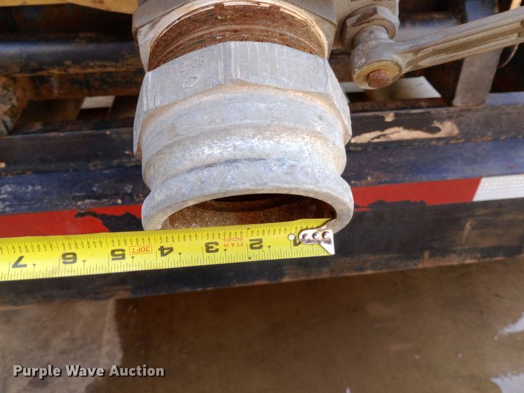 image for item DW0865 2009 Vermeer V500 vacuum excavator