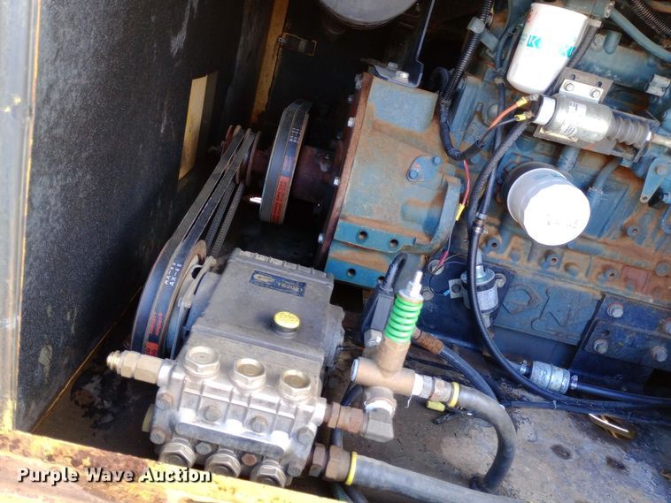 image for item DW0865 2009 Vermeer V500 vacuum excavator