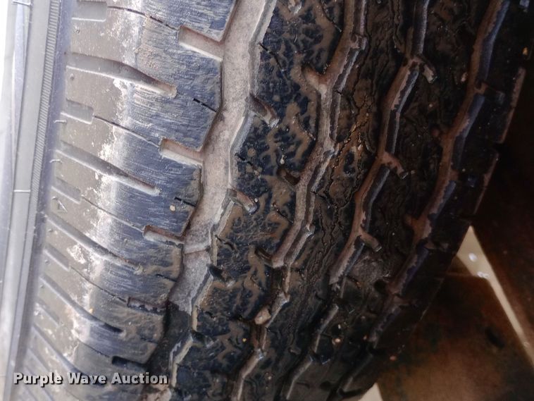 image for item DW0865 2009 Vermeer V500 vacuum excavator