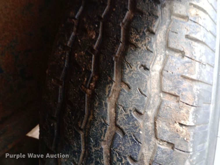 image for item DW0865 2009 Vermeer V500 vacuum excavator