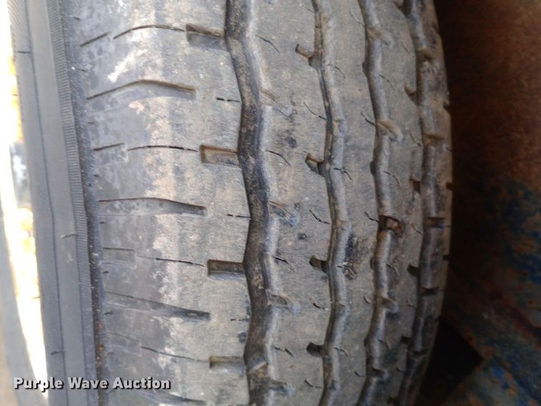 image for item DW0865 2009 Vermeer V500 vacuum excavator