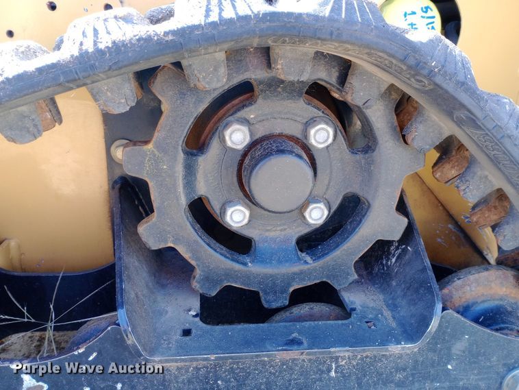 image for item DW0869 2014 Vermeer SC30TX stump grinder