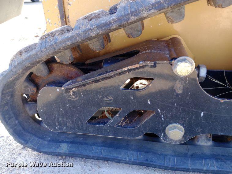 image for item DW0869 2014 Vermeer SC30TX stump grinder