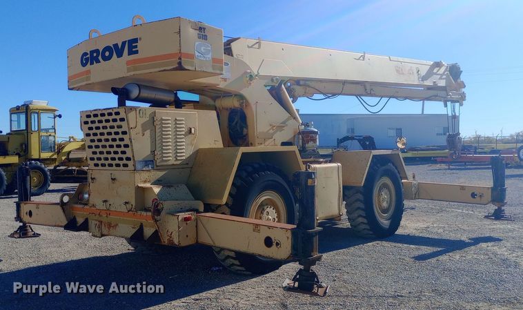 image for item DW0872 1980 Grove RT518 crane
