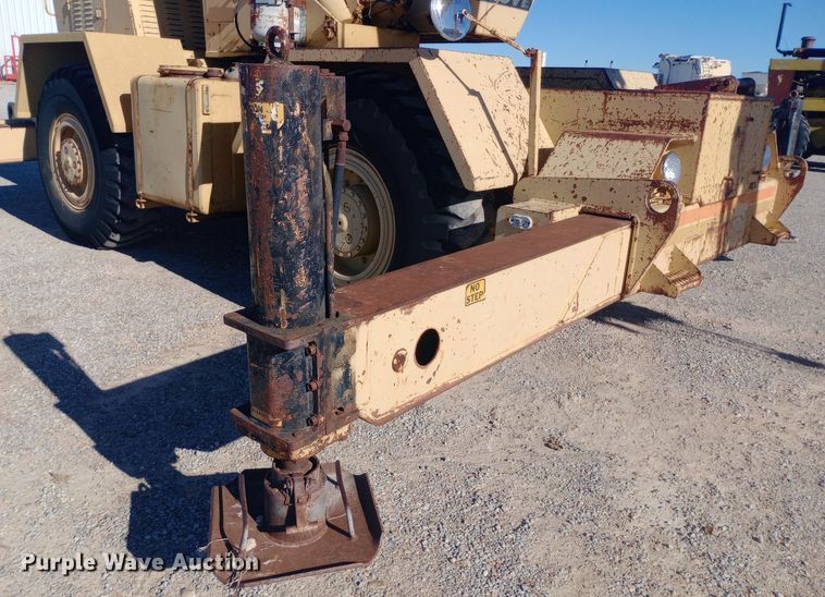 image for item DW0872 1980 Grove RT518 crane