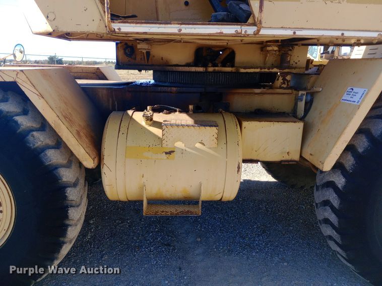 image for item DW0872 1980 Grove RT518 crane