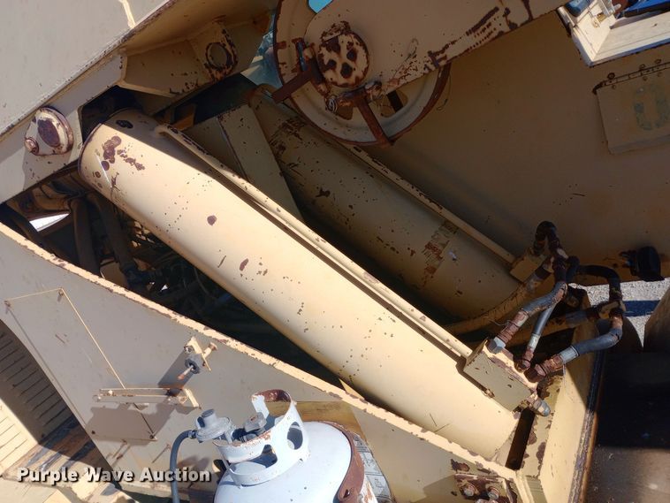 image for item DW0872 1980 Grove RT518 crane