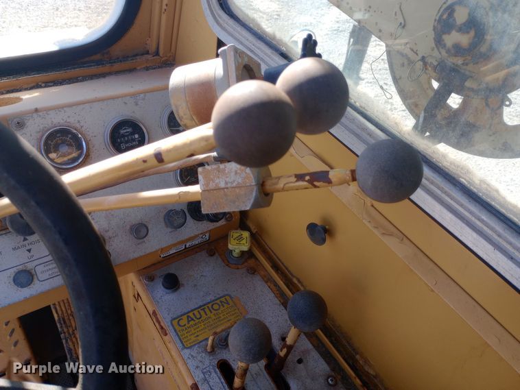 image for item DW0872 1980 Grove RT518 crane