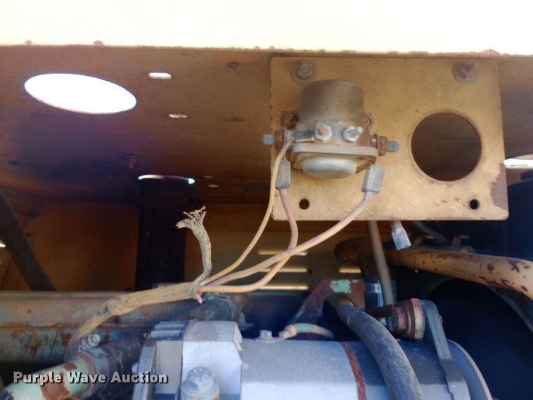 image for item DW0872 1980 Grove RT518 crane