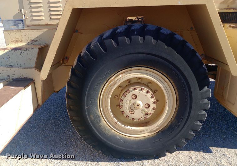 image for item DW0872 1980 Grove RT518 crane