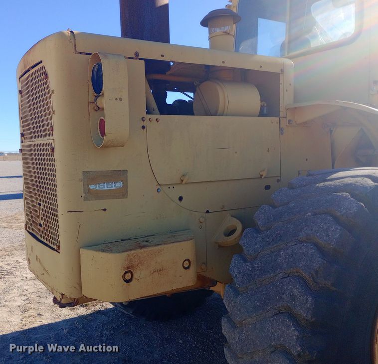 image for item DW0873 1980 Caterpillar 966C wheel loader