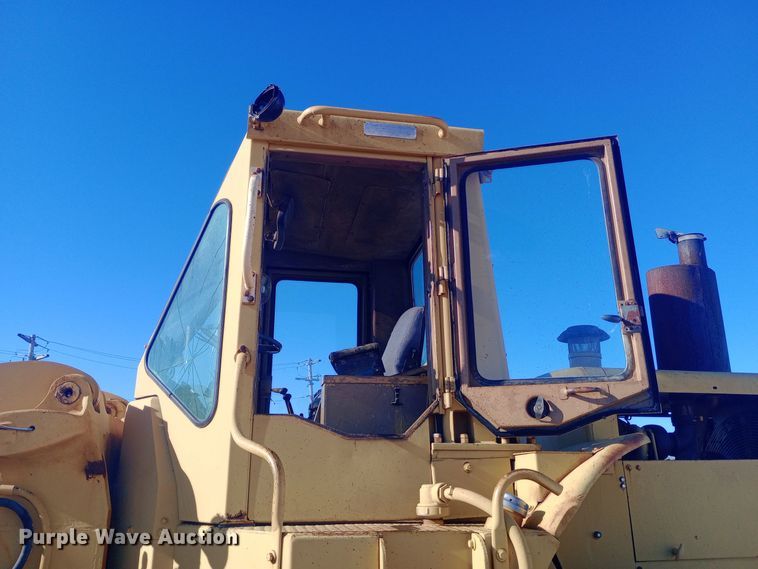 image for item DW0873 1980 Caterpillar 966C wheel loader