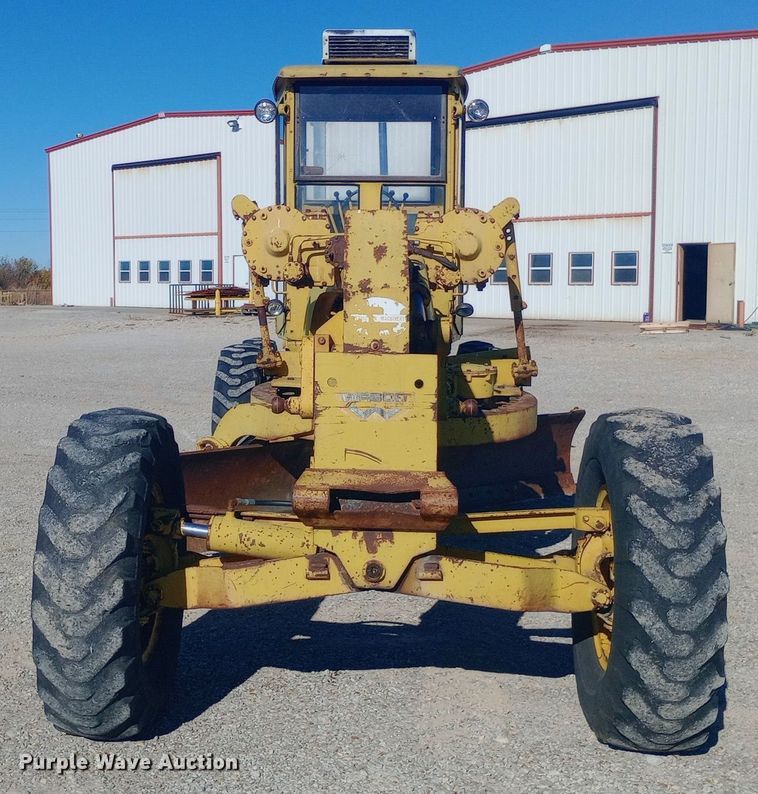 image for item DW0874 1972 Wabco 444 rigid frame motor grader