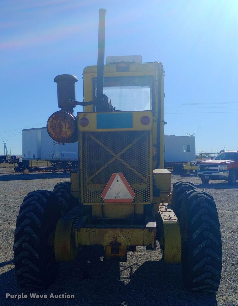 image for item DW0874 1972 Wabco 444 rigid frame motor grader