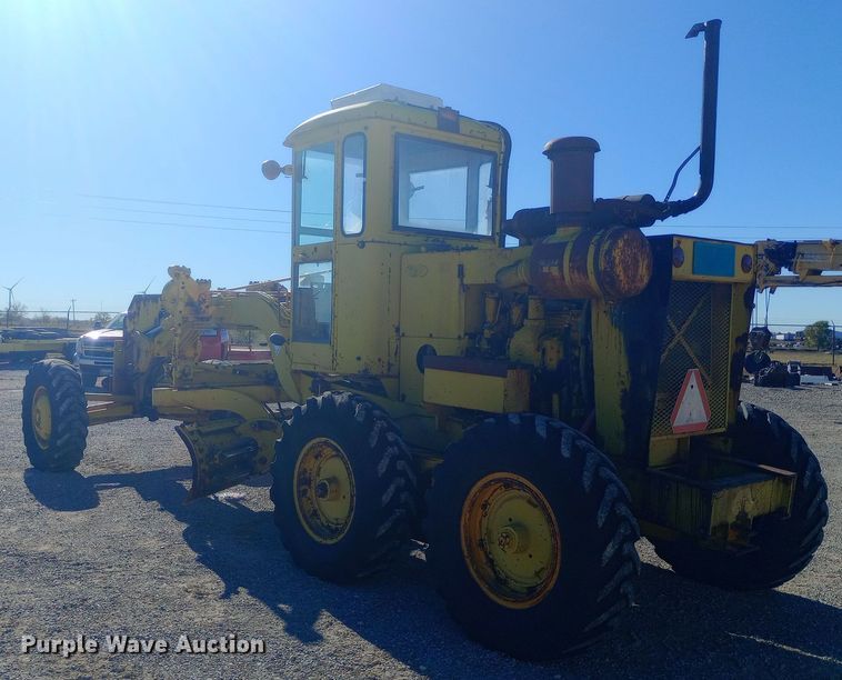 image for item DW0874 1972 Wabco 444 rigid frame motor grader