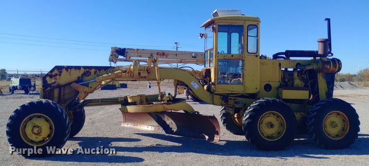 image for item DW0874 1972 Wabco 444 rigid frame motor grader