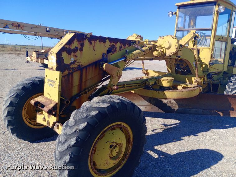 image for item DW0874 1972 Wabco 444 rigid frame motor grader