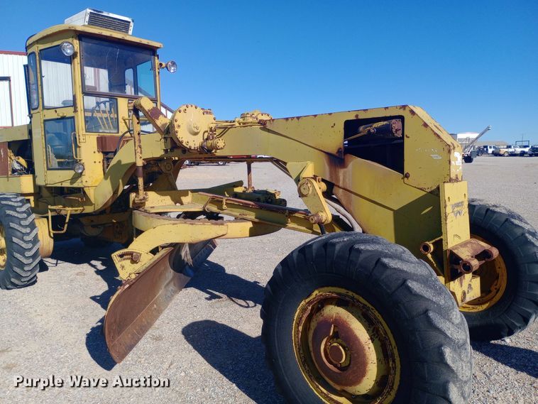 image for item DW0874 1972 Wabco 444 rigid frame motor grader