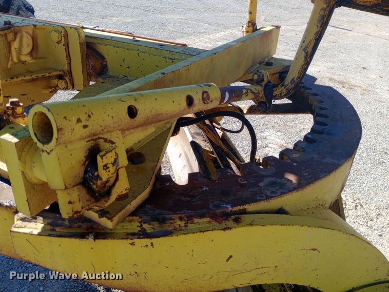 image for item DW0874 1972 Wabco 444 rigid frame motor grader
