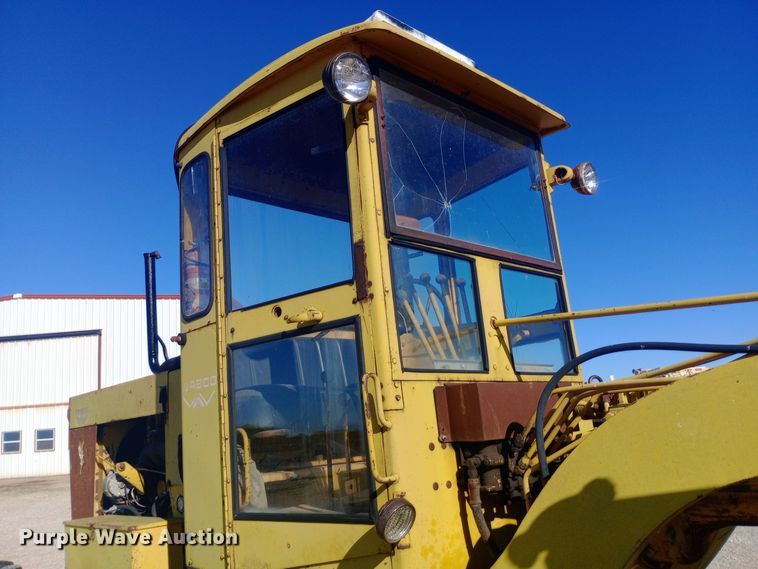 image for item DW0874 1972 Wabco 444 rigid frame motor grader