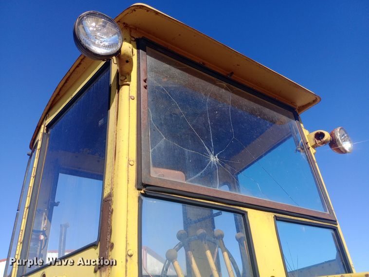 image for item DW0874 1972 Wabco 444 rigid frame motor grader