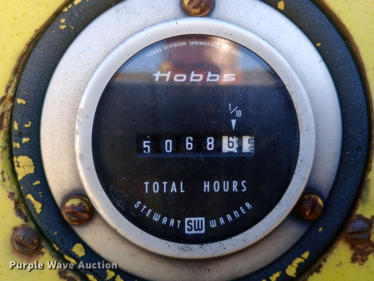 image for item DW0874 1972 Wabco 444 rigid frame motor grader