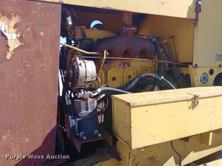 image for item DW0874 1972 Wabco 444 rigid frame motor grader