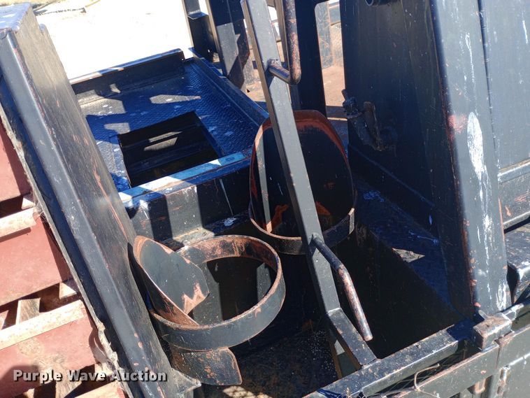 image for item DW0887 Flatbed