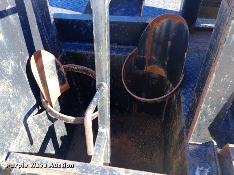 image for item DW0888 Flatbed