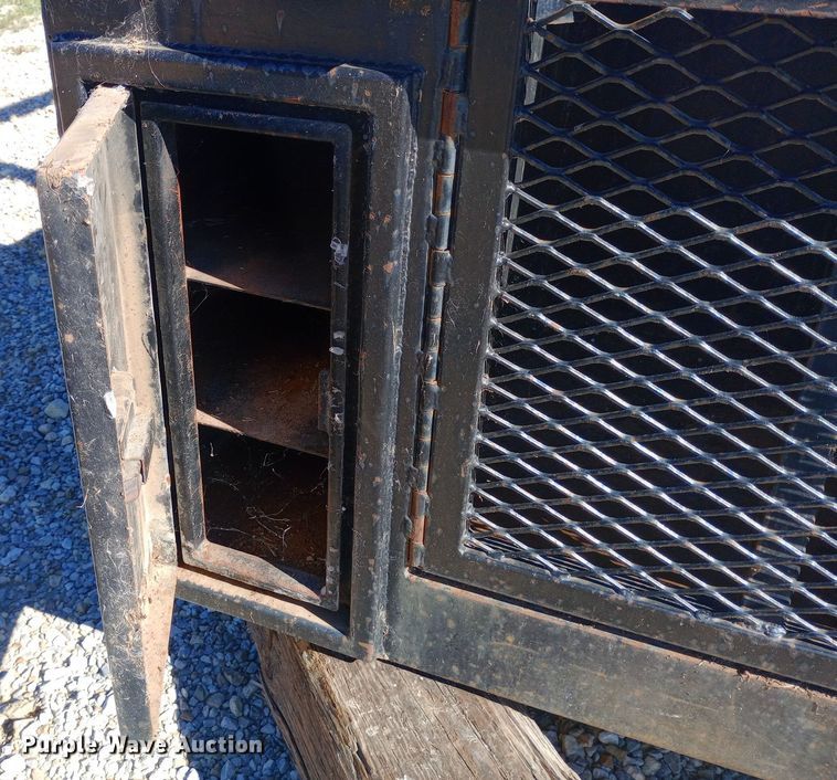 image for item DW0888 Flatbed