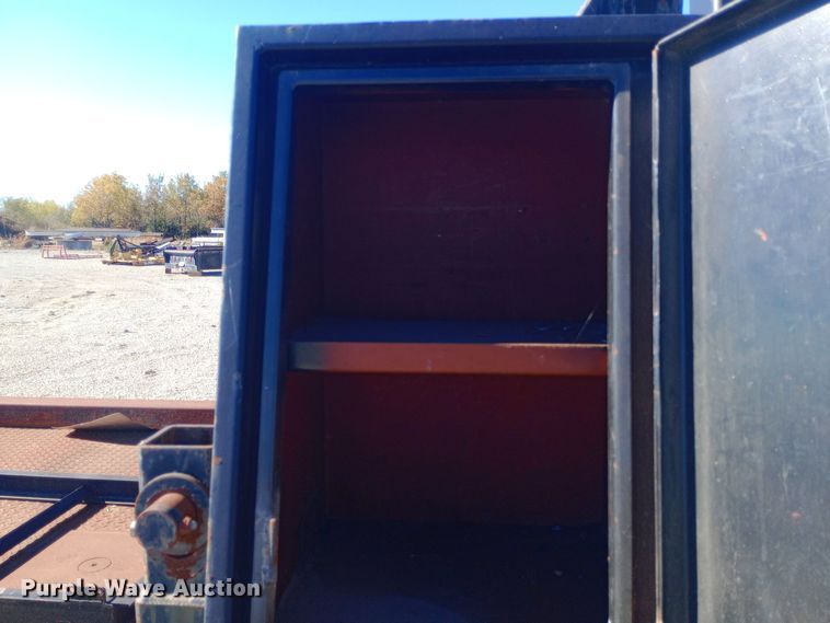 image for item DW0889 Flatbed