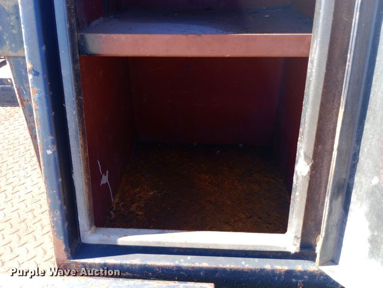 image for item DW0889 Flatbed