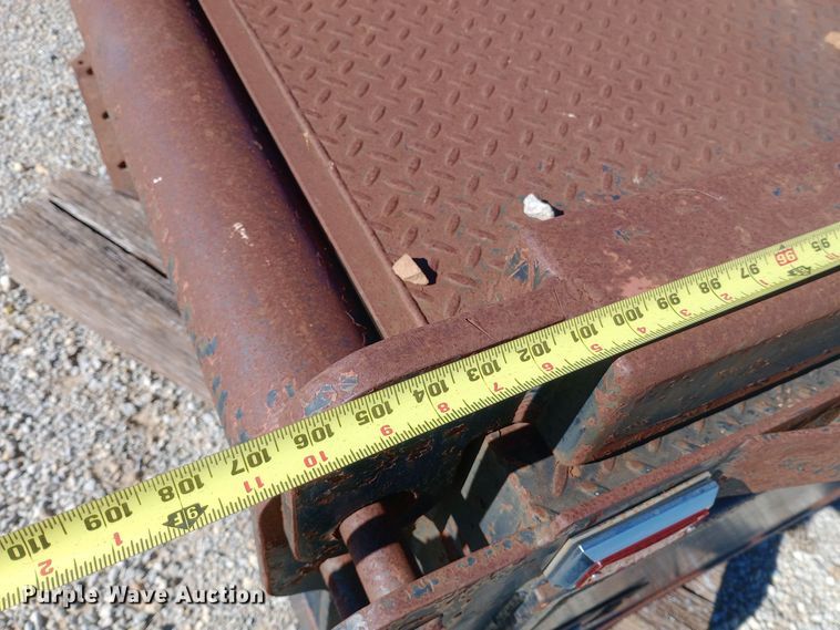 image for item DW0889 Flatbed