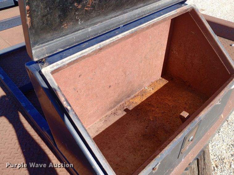 image for item DW0889 Flatbed