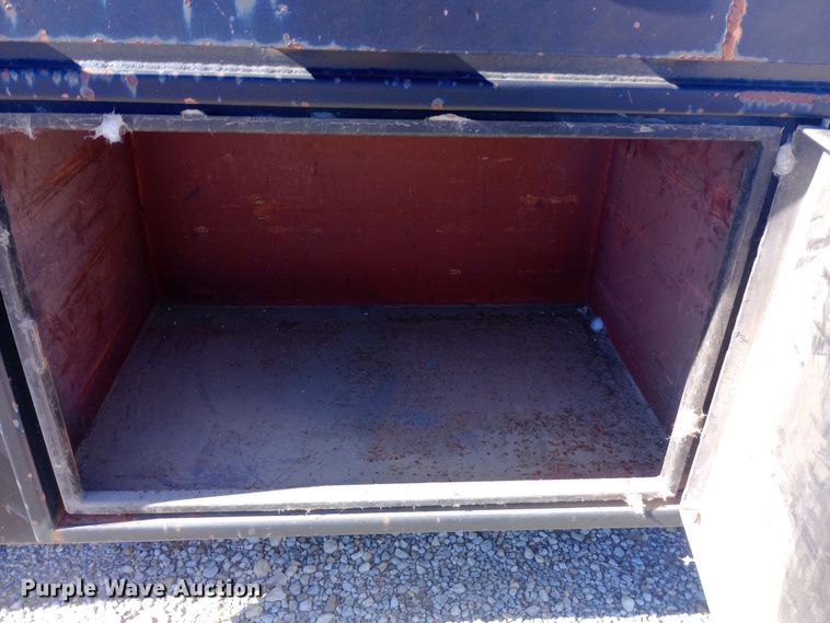 image for item DW0890 Flatbed