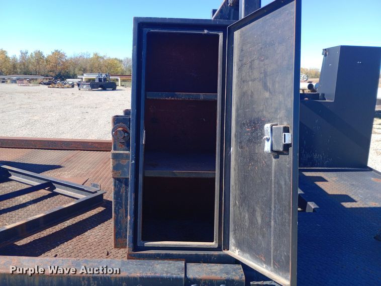 image for item DW0890 Flatbed