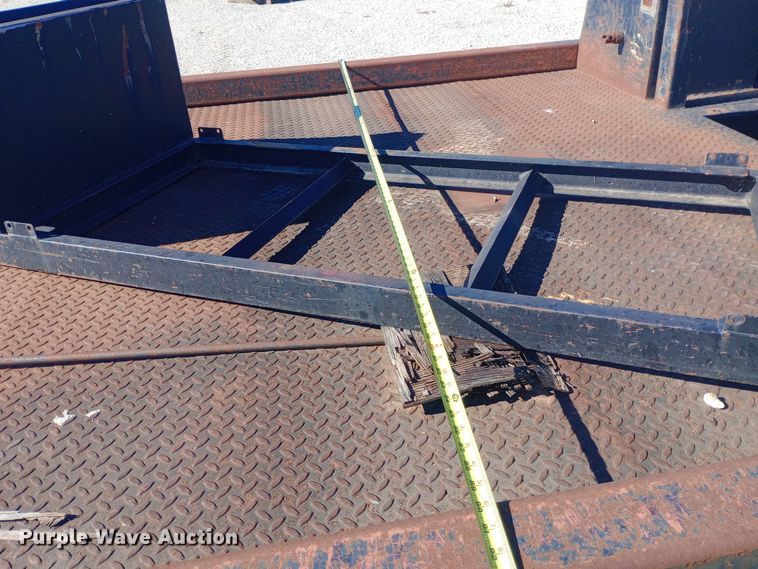 image for item DW0890 Flatbed