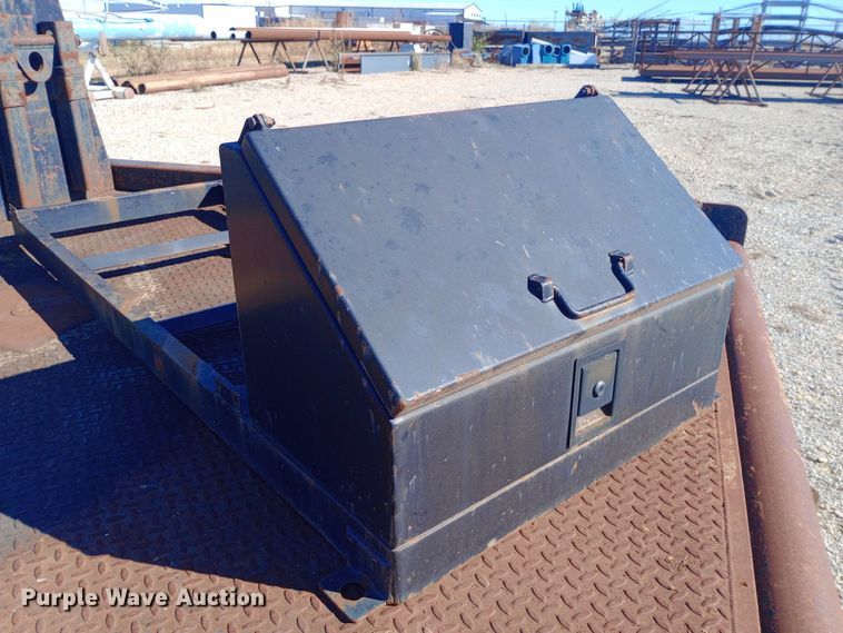 image for item DW0890 Flatbed