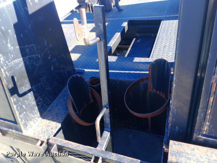 image for item DW0890 Flatbed