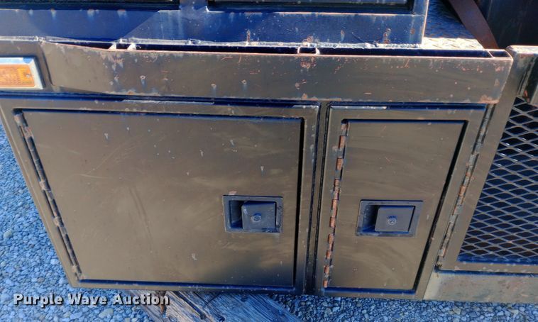 image for item DW0890 Flatbed