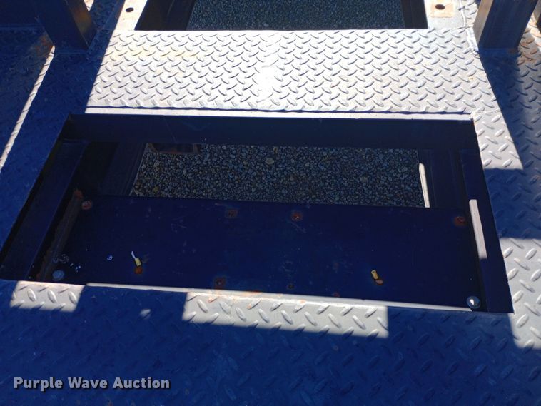 image for item DW0890 Flatbed