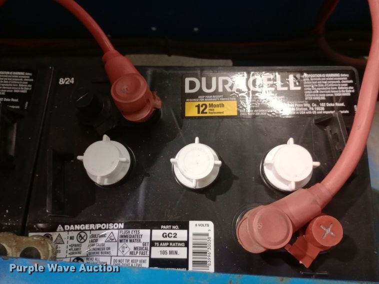 image for item DW0935 2002 Genie GS-3246 scissor lift