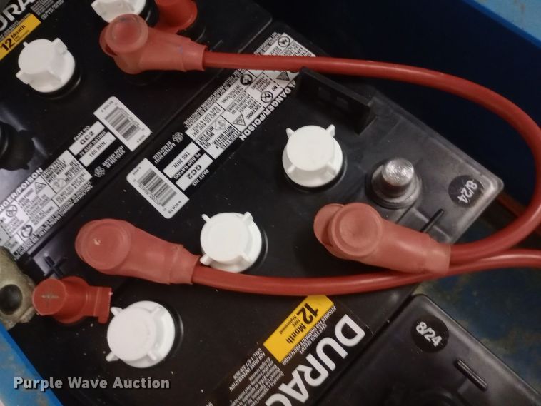 image for item DW0935 2002 Genie GS-3246 scissor lift