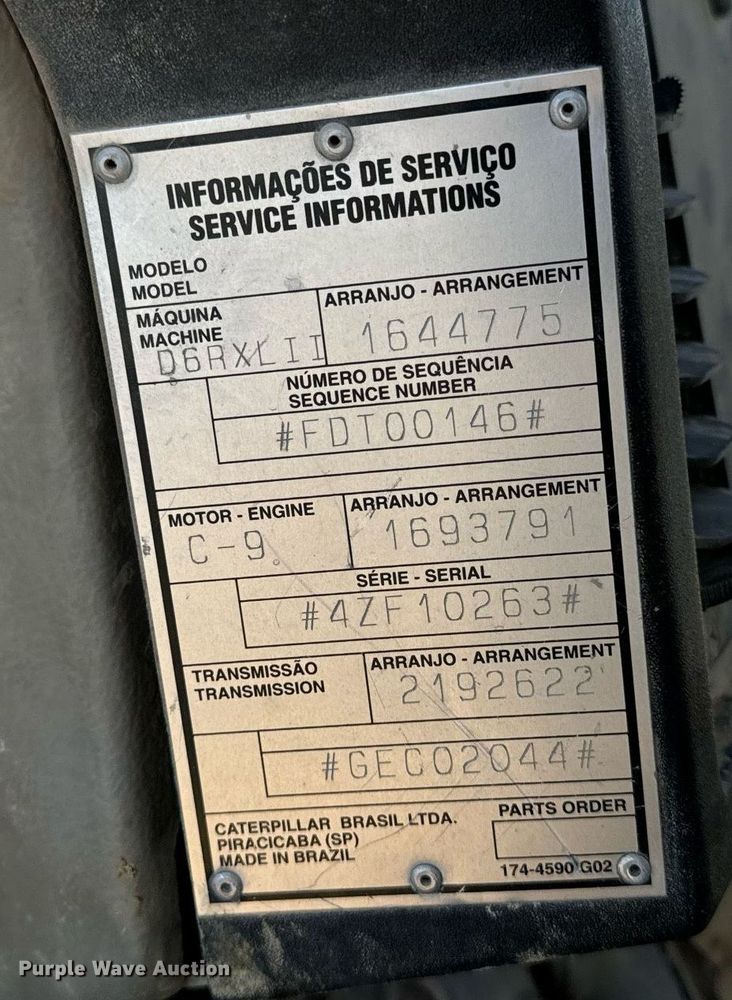 image for item DW2414 2004 Caterpillar D6R XL dozer